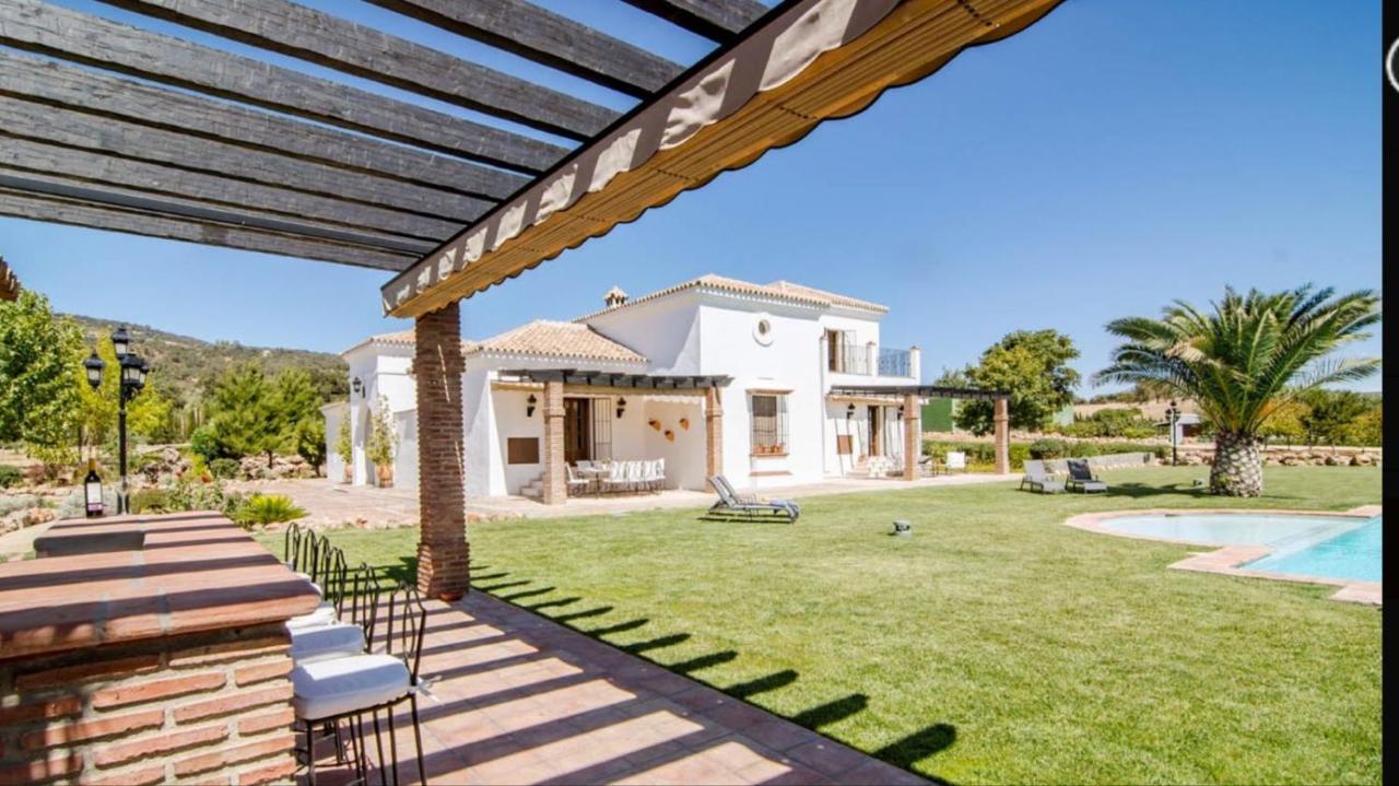 Villa El Arroyo 龙达 外观 照片